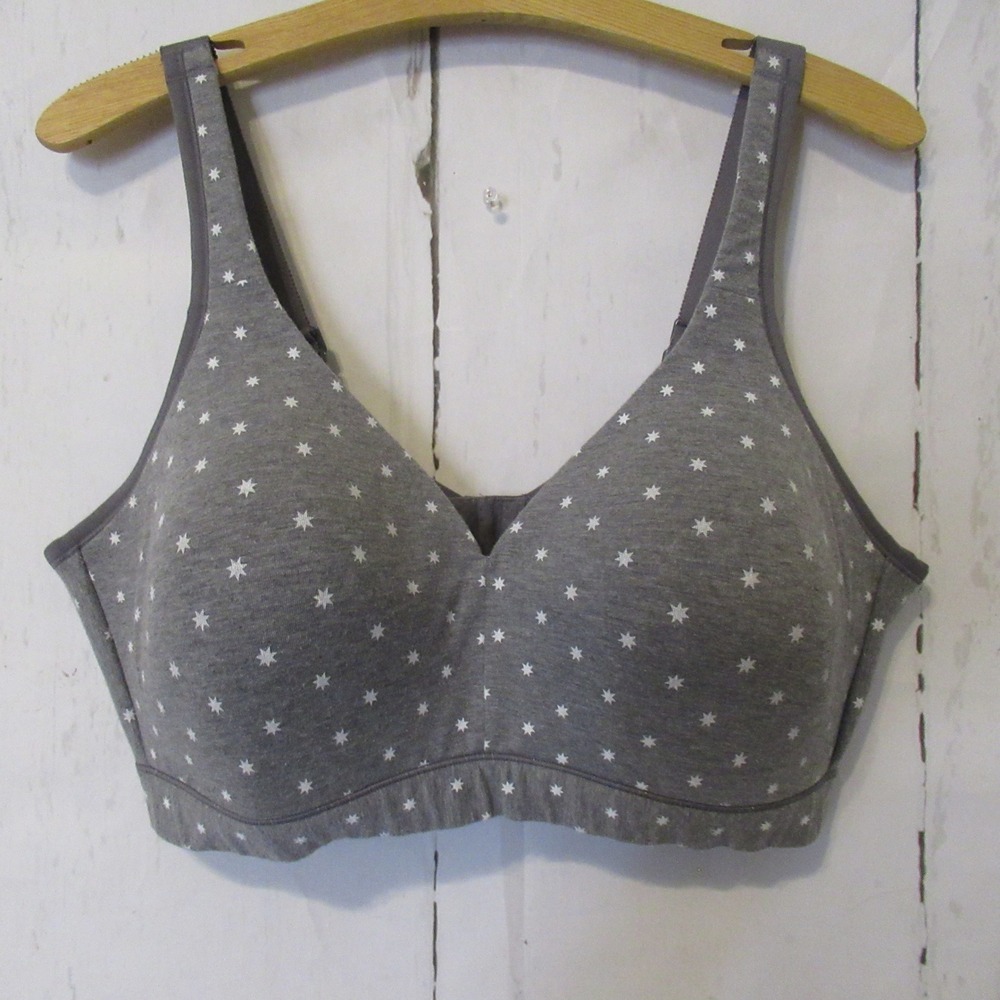 Cacique‎ Bra 40DD Gray Lightly Lined No Wire Wire Free Star Print Plus Size